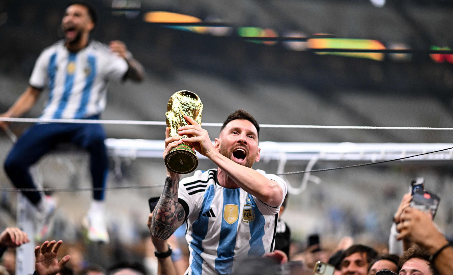 Lionel Messi បន្តបំបែកកំណត់ត្រាថ្មីមួយទៀត ក្រោយឈ្នះពាន World Cup​